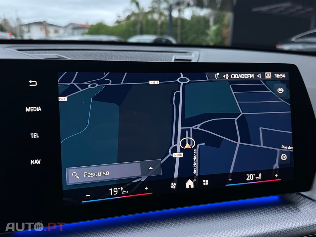 BMW X1 sDrive18d Pack Desportivo M