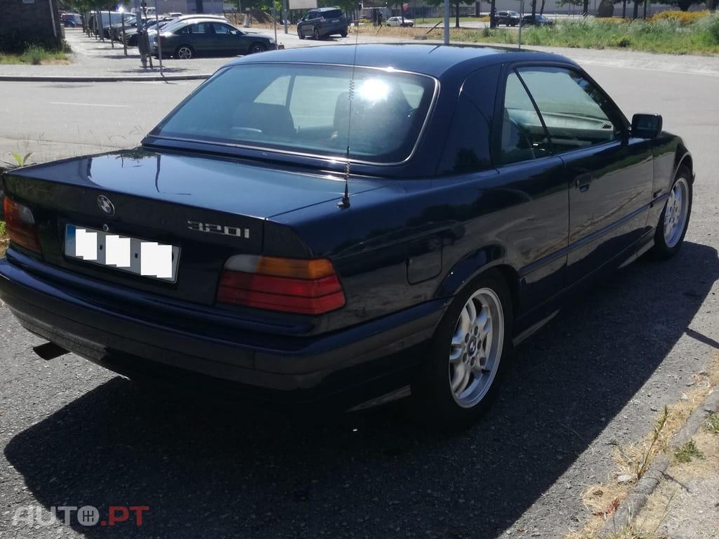 BMW 320 i