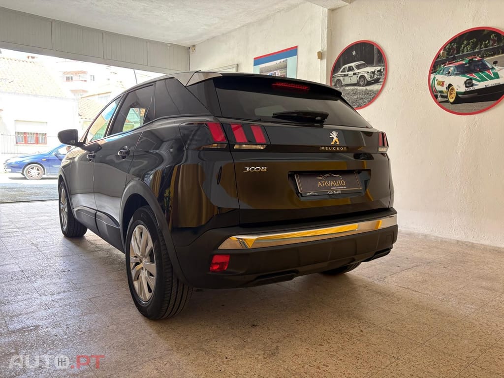 Peugeot 3008 1.5 BlueHDi Active
