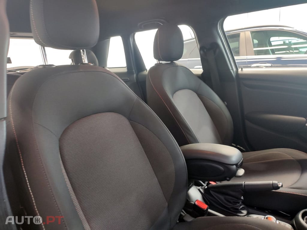 MINI Cooper D