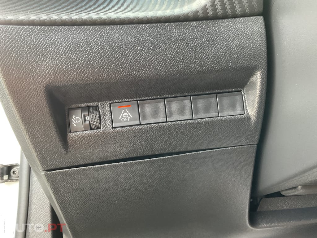 Peugeot 2008 1.2 PureTech Active