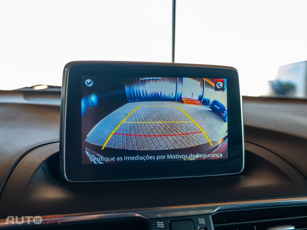Mazda 3 1.5 Sky-D Excellence Navi