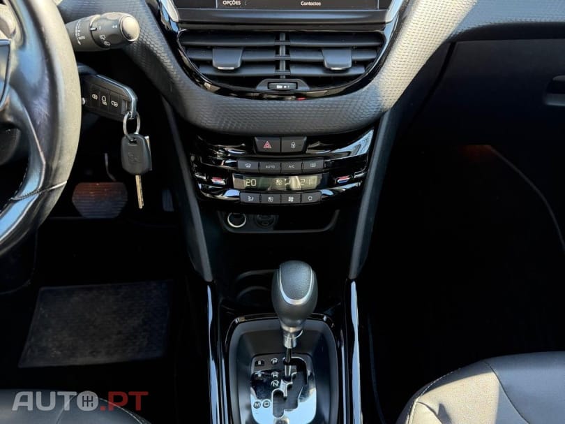 Peugeot 2008 PureTech 82 ETG5 STOP&START Allure