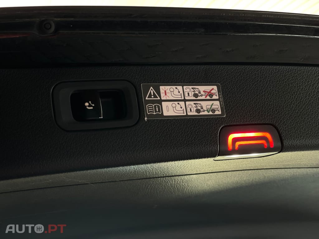 Mercedes-Benz C 300 e T 9G-TRONIC Avantgarde Advanced