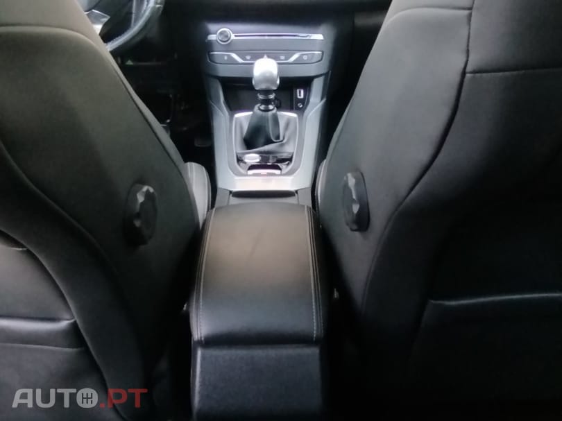 Peugeot 308 PureTech 130 Allure