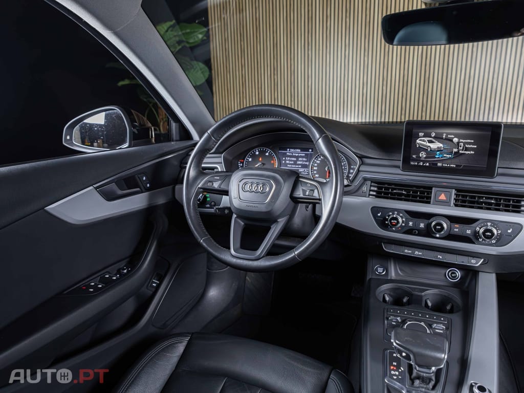 Audi A4 Avant 2.0 TDI Look RS4
