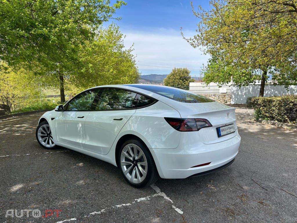 Tesla Model 3 Long Range Tração Integral