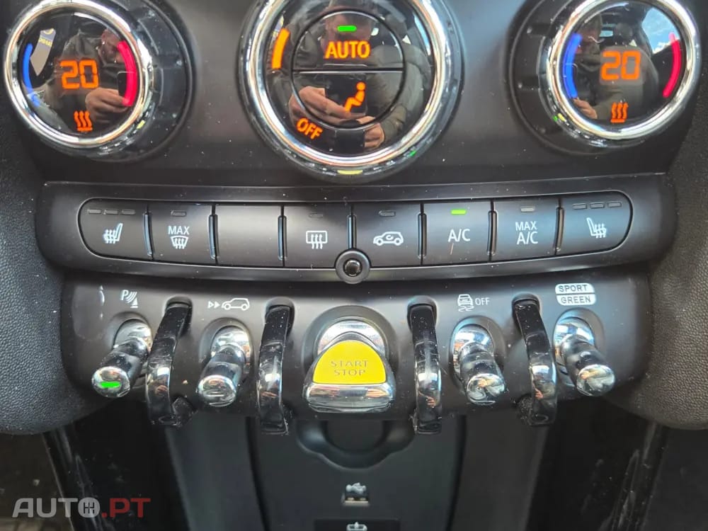 MINI Cooper Cooper SE Premium P. Resolute Edition