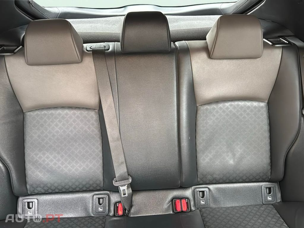 Toyota C-HR 1.8 Hybrid Exclusive+P.Luxury