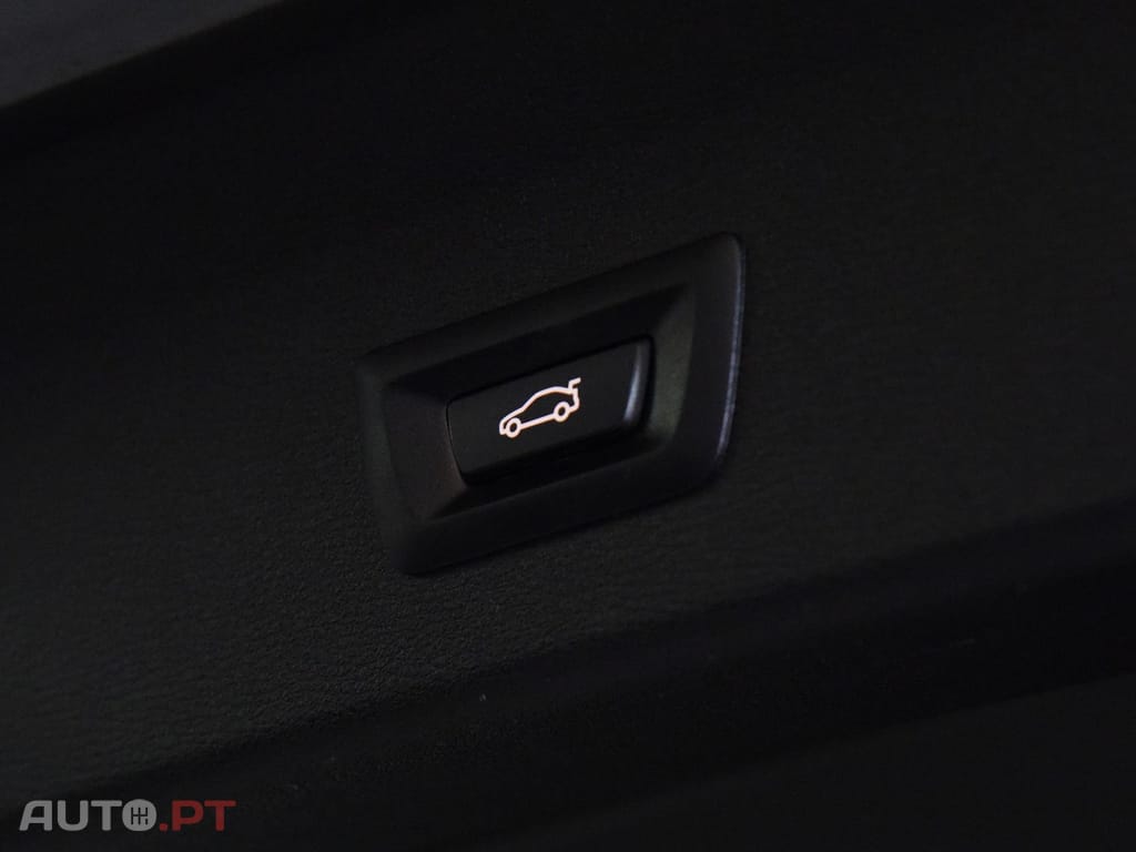BMW X1 18 d sDrive Auto xLine