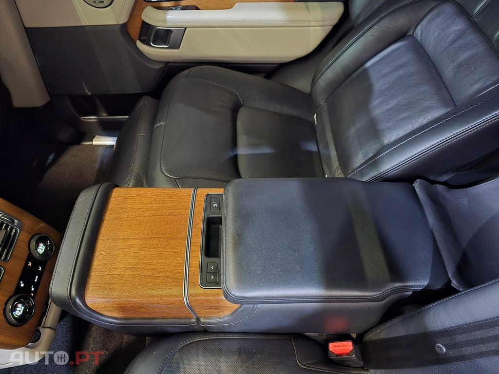 Land Rover Range Rover Sport I.V.A DEDUTIVEL 2.0i Hybrid