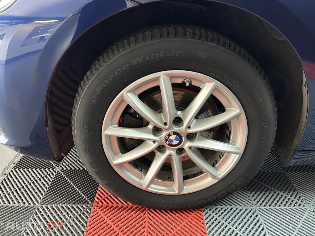 BMW 216 d Advantage