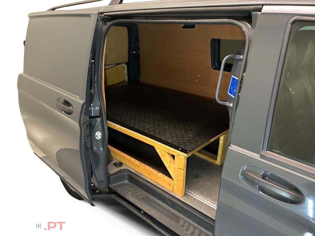 Mercedes-Benz Vito 116 CDi Long RWD