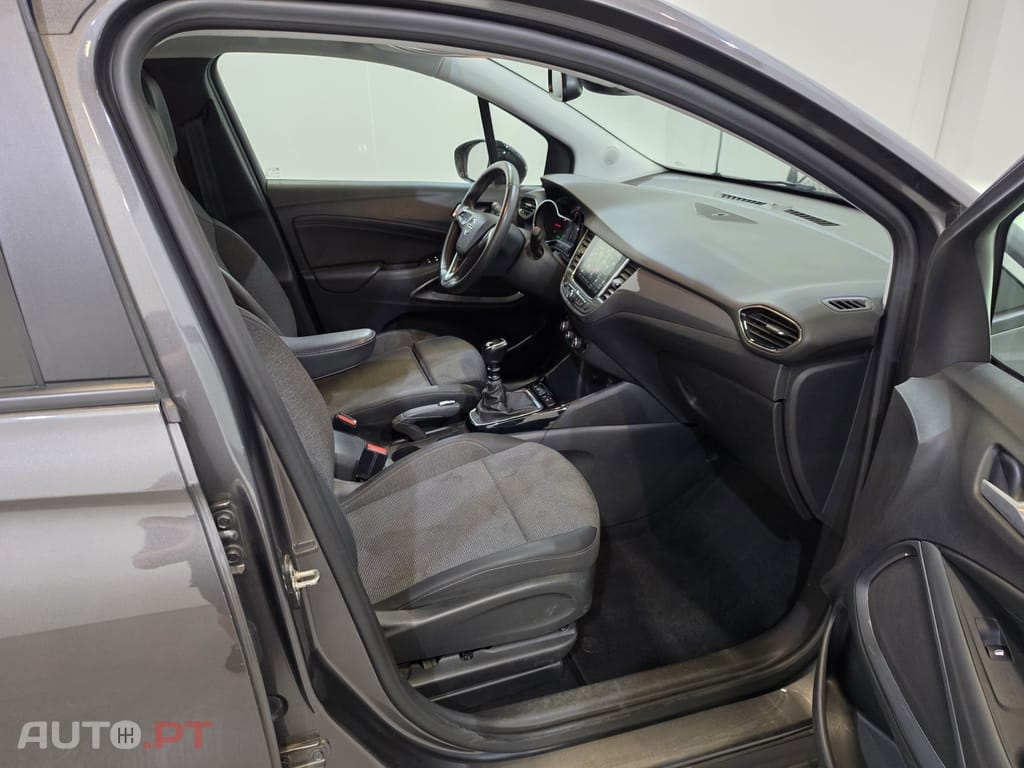 Opel Crossland 1.2 T Elegance