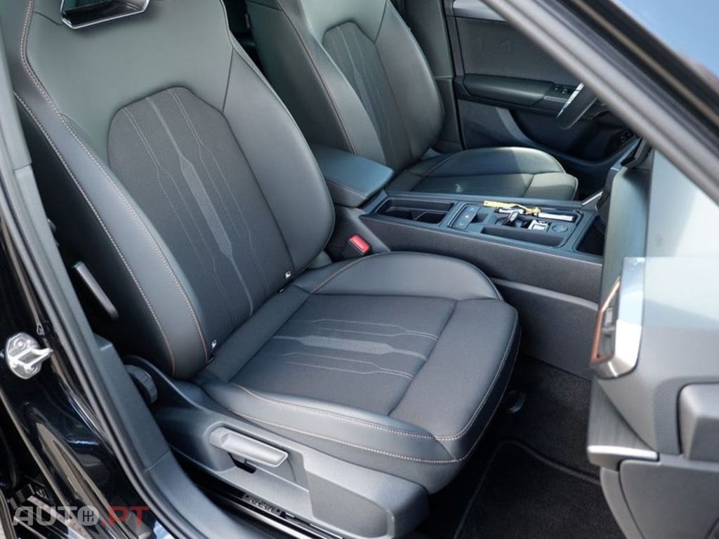 Cupra Leon ST I.V.A DEDUTIVEL VZ e-Hybrid DCC 