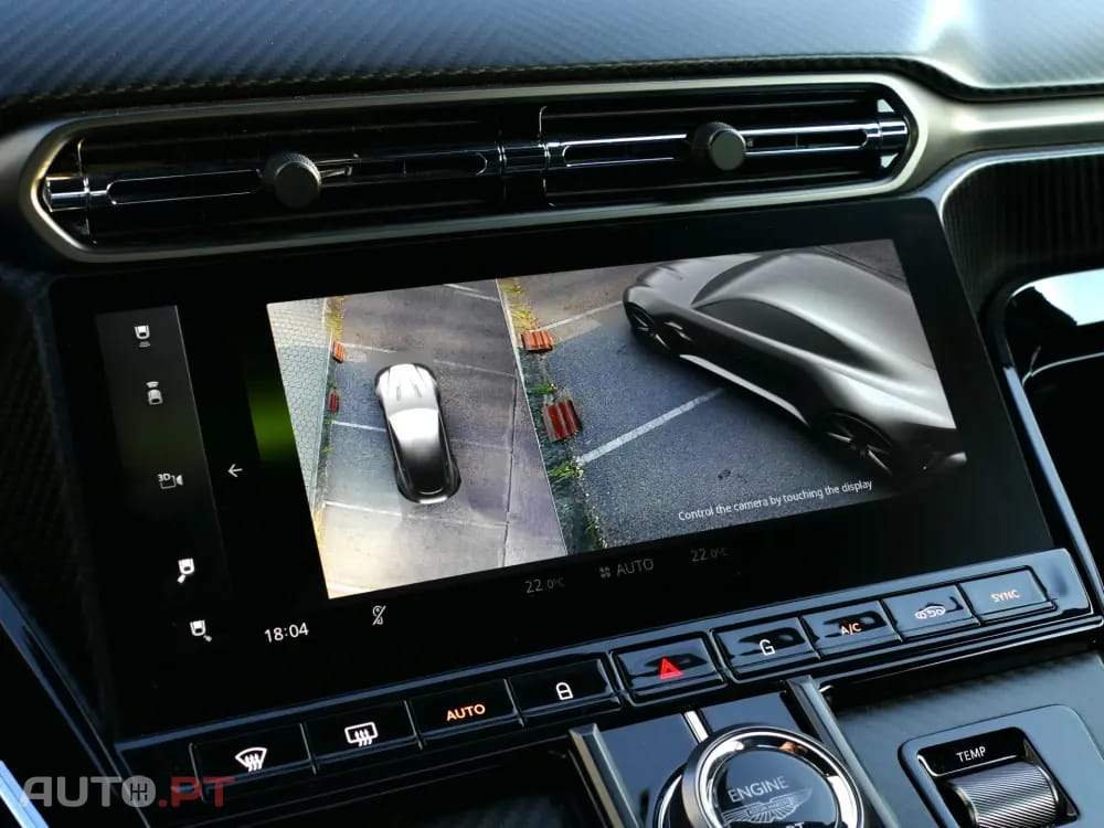 Aston Martin Vantage Coupé V8