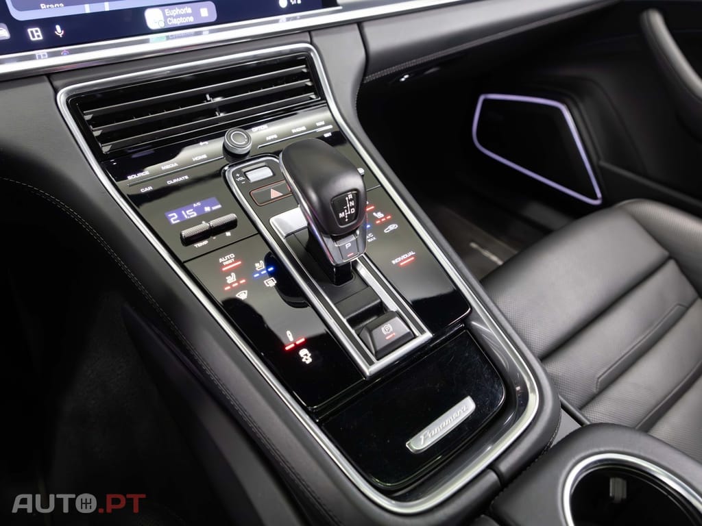 Porsche Panamera 4 E-Hybrid Platinum Edition PDLS