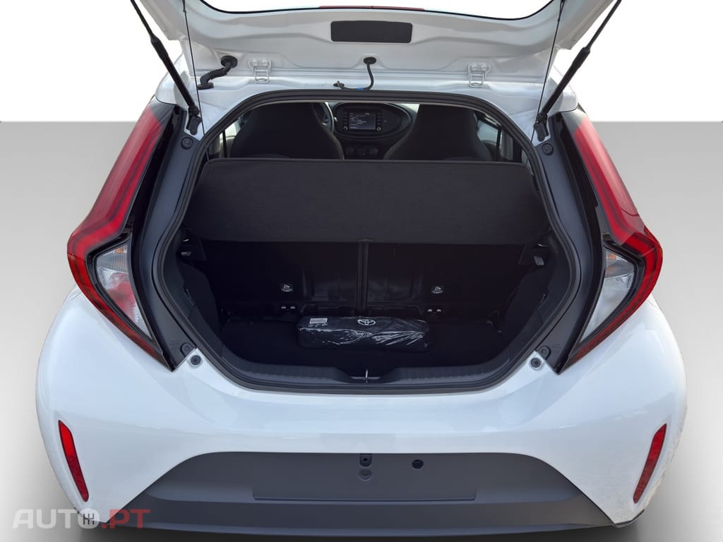 Toyota Aygo X Standard