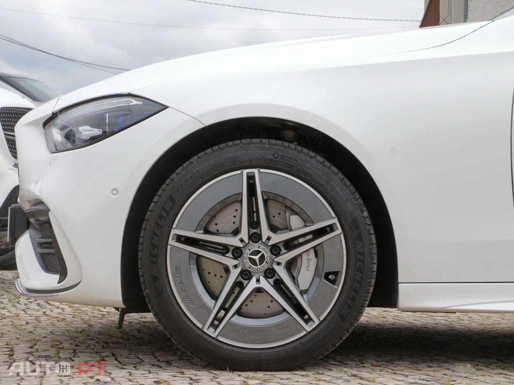 Mercedes-Benz C 300 de AMG Line