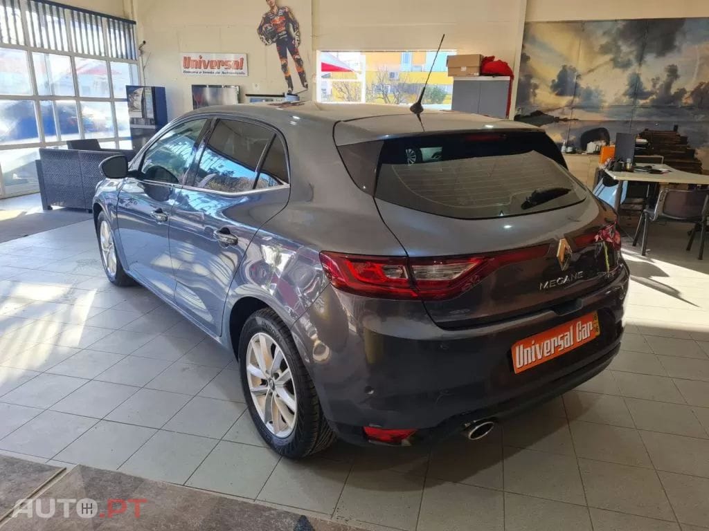 Renault Mégane 1.2 TCE INTENSE