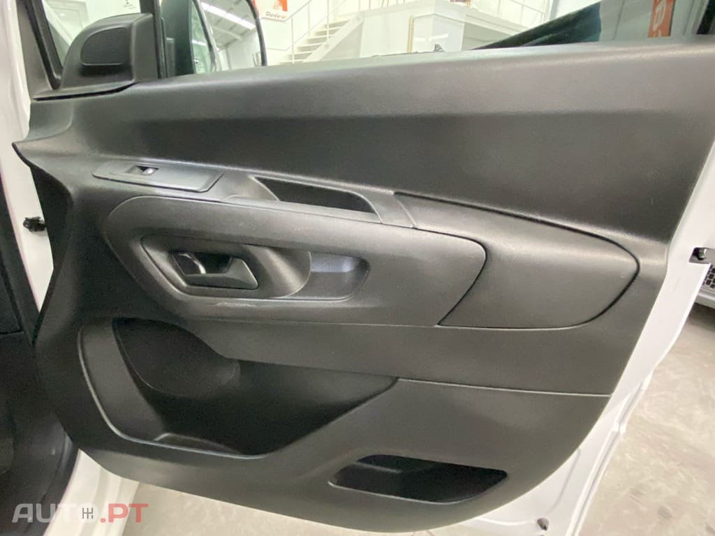 Citroen Berlingo 1.5 BlueHDi M Shine Pack