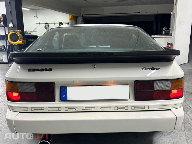 Porsche 944 Targa