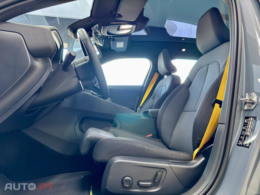 Polestar 2 Dual Motor Long Range 78 kWh AWD Performance