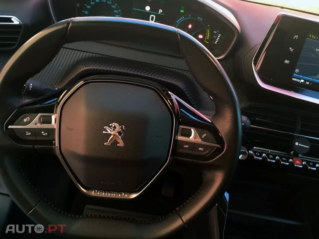 Peugeot E-208 50 kWh Active Pack