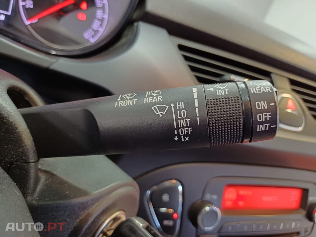 Opel Corsa 1.4 Enjoy Easytronic