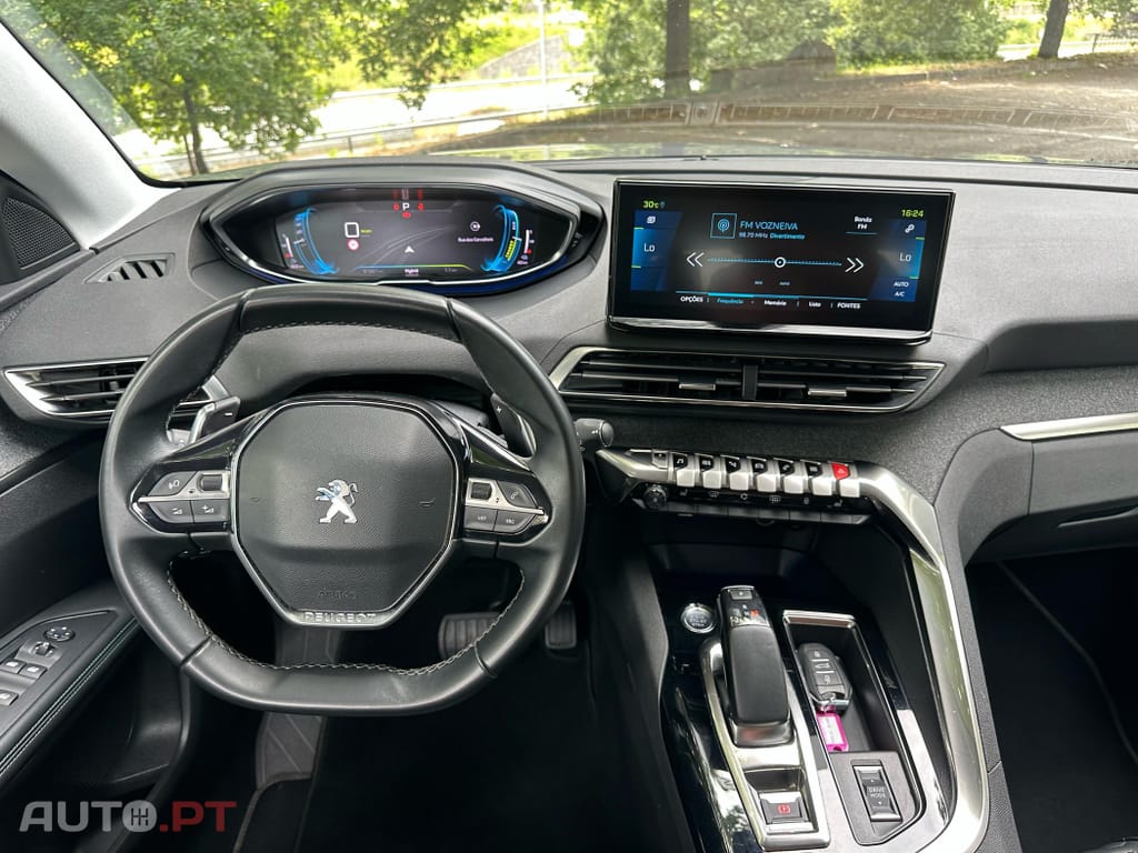 Peugeot 3008 1.6 Hybrid4 GT Pack e-EAT8