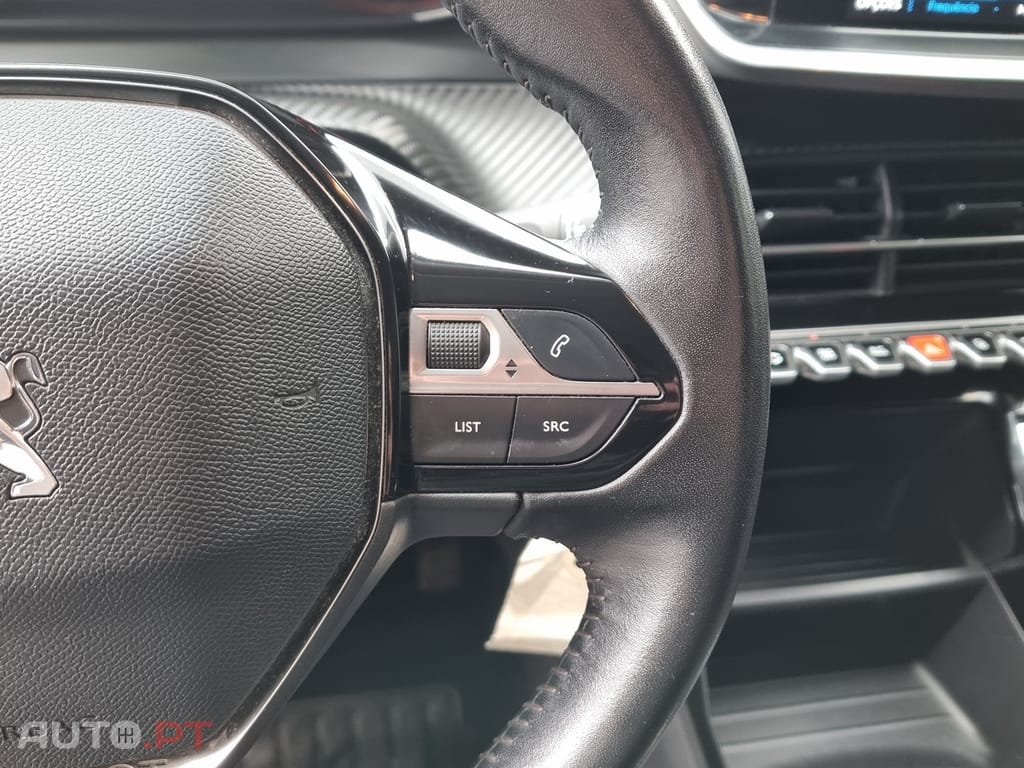 Peugeot 2008 1.2 PureTech Active Pack