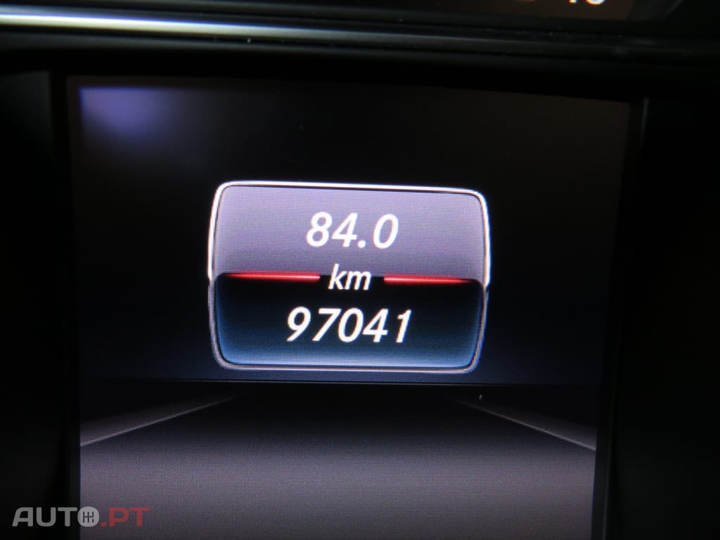 Mercedes-Benz CLA 180 d Shooting Brake