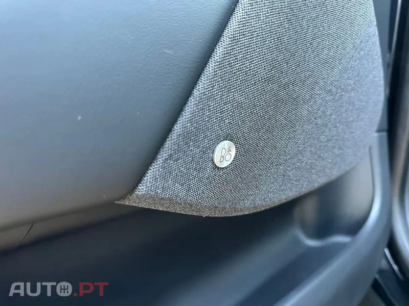 Ford Mustang Mach-E Standard