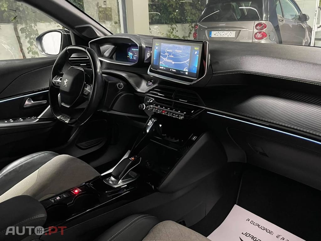 Peugeot E-208 50 kWh GT Line