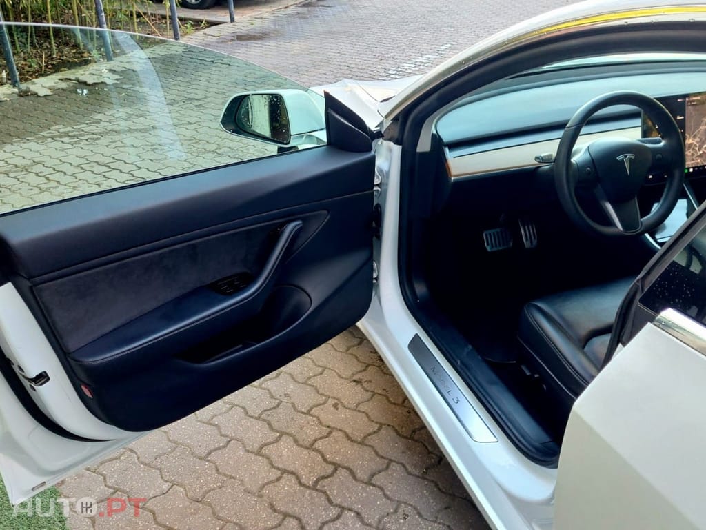 Tesla Model 3 AWD LONG RANGE DUAL MOTOR