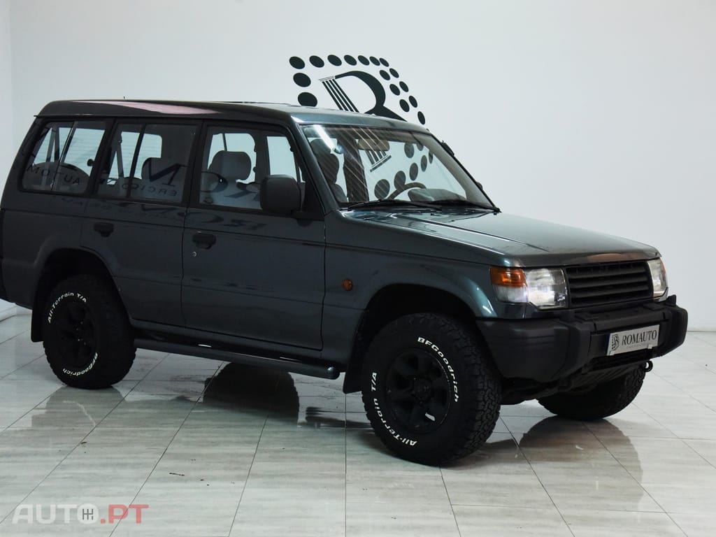 Mitsubishi Pajero 2.5TD GLX LONGO 7L