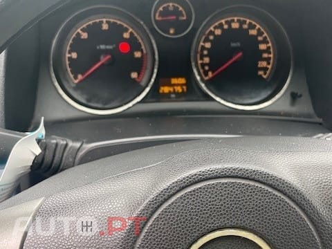 Opel Astra 1.3 CDTi Elegance