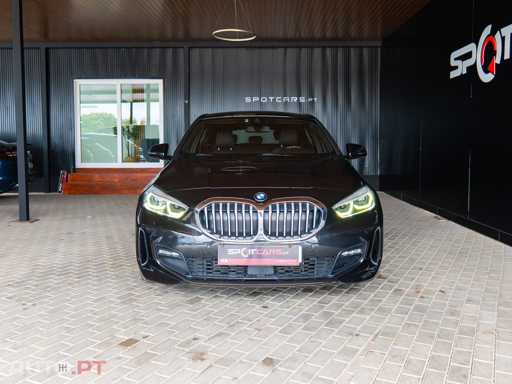 BMW 116 d Pack Desportivo M