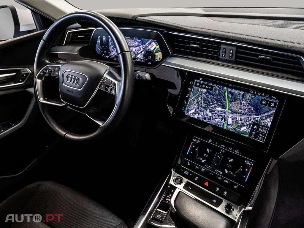 Audi E-Tron I.V.A DEDUTÍVEL 55 ADVANCED