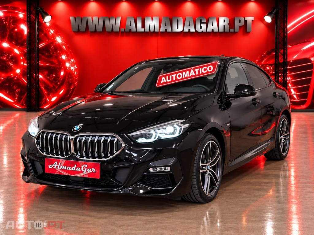 BMW 218 i Pack Desportivo M