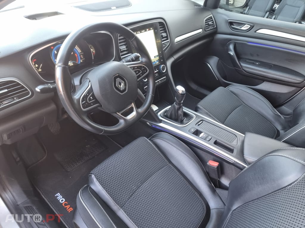 Renault Mégane Sport Tourer 1.6 dCi Bose Edition J18