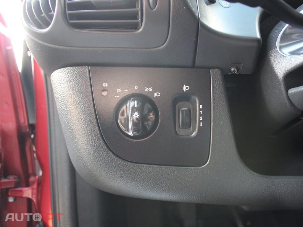 Mercedes-Benz Vaneo 1.7 CDi Family 7L
