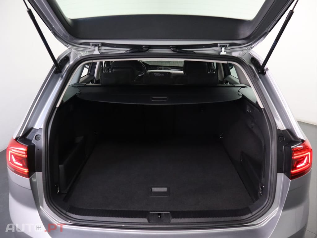 Volkswagen Passat GTE Plug-in Variant