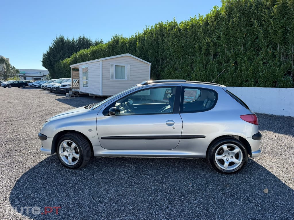 Peugeot 206 1.6 GTi