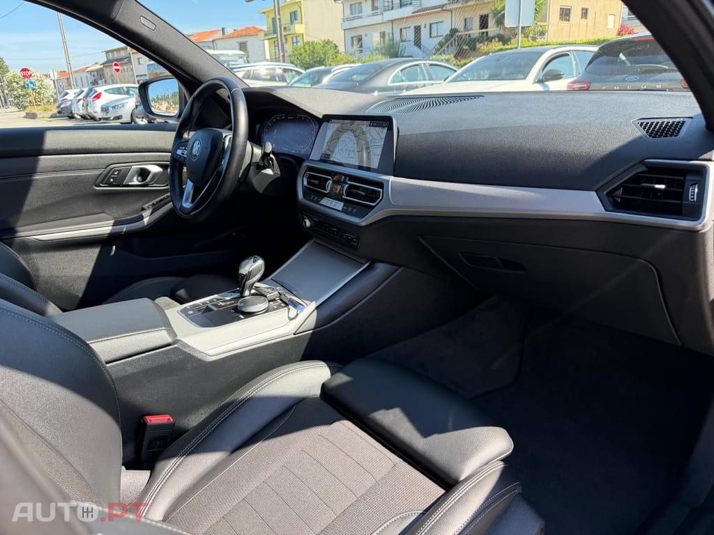 BMW 320 e Line Sport Auto