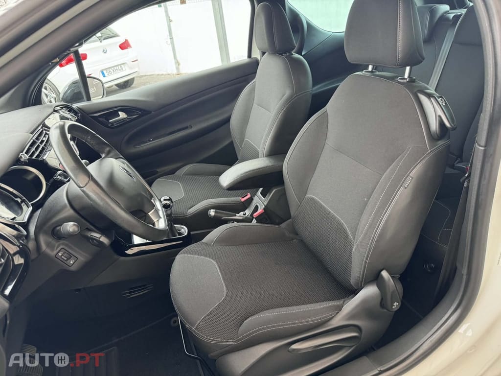 Citroen DS3 1.6 HDi Airdream So Chic