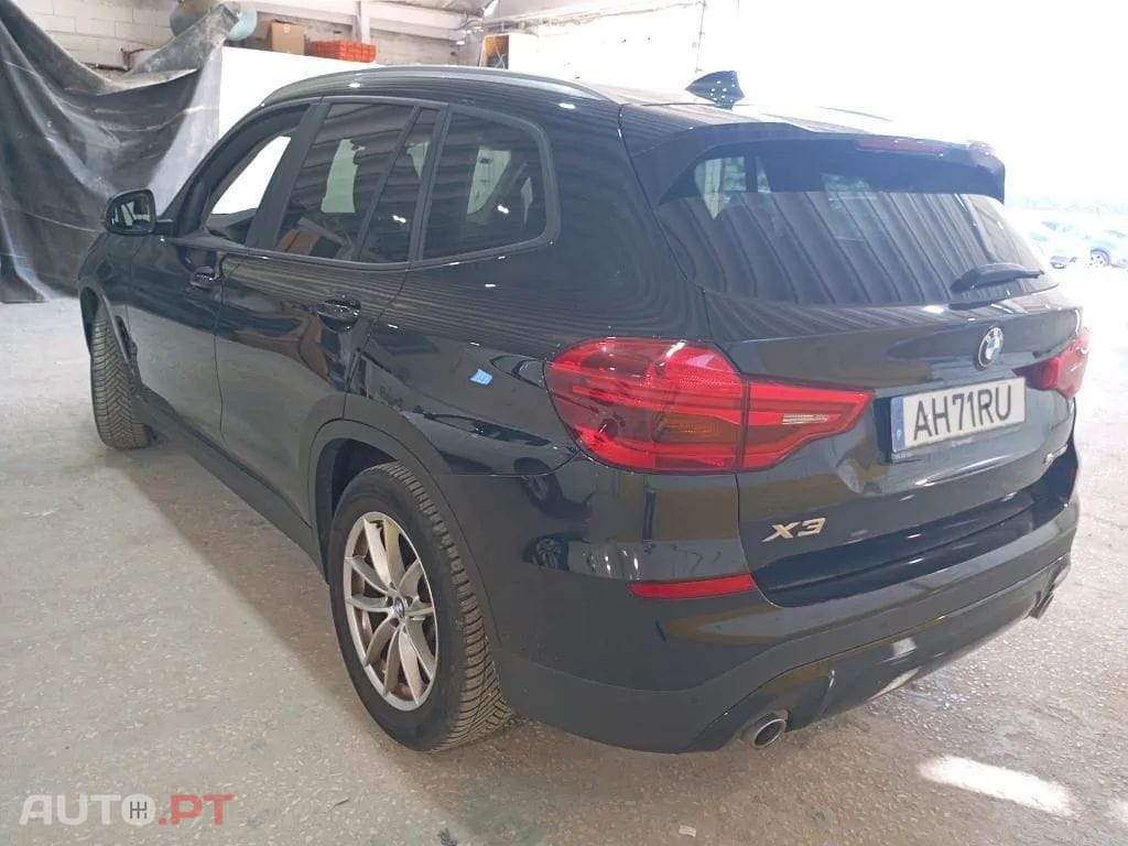 BMW X3 18 d sDrive Auto