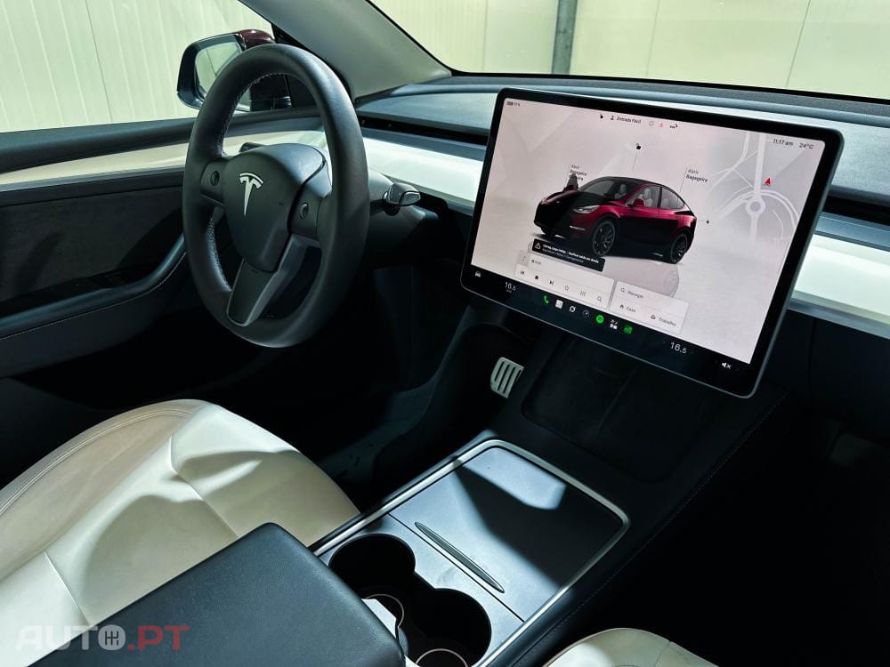 Tesla Model Y Performance Dual Motor AWD