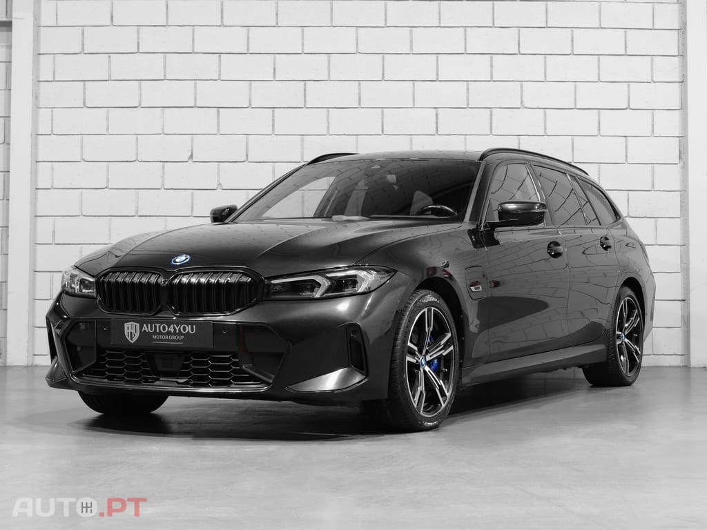 BMW 330 e Touring Pack M Auto