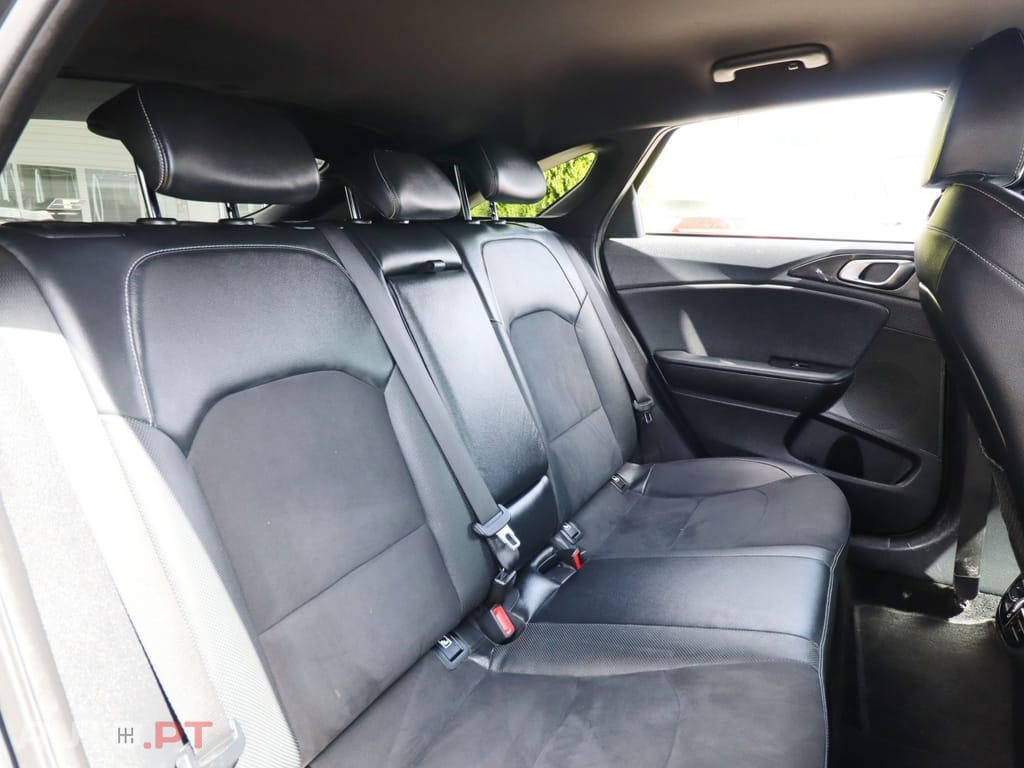 Kia Proceed 1.6 CRDi GT Line+SRF 7DCT